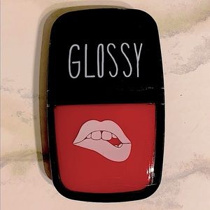 URBAN OUTFITTERS Lip gloss- red